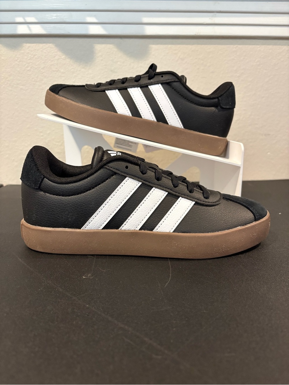 Adidas VL Court 3.0 K Shoes Core Black/Cloud White/Gum IE3630 Kids Youth Sz 4Y
